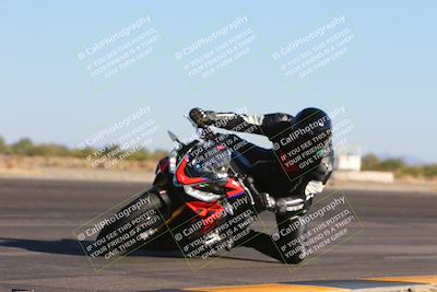media/Nov-06-2023-Moto Forza (Mon) [[ce023d0744]]/2-Advanced Group/Session 5 (Turn 3 Inside)/